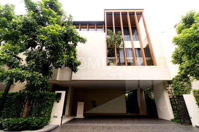 บ้านเดี่ยว กรุงเทพมหานคร : Park Heritage Pattanakarn 4 bedrooms, for sale