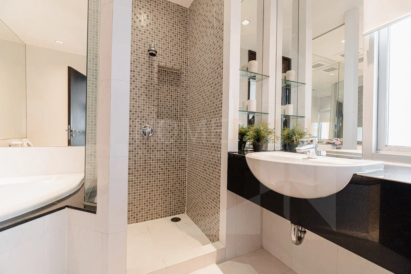 รูป Royal Residence Park 3 bedrooms, for rent - รูปที่ 9/13