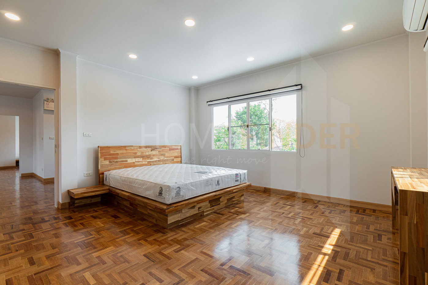 รูป Ekpailin Srinakarin 4 bedrooms, for rent - รูปที่ 9/19