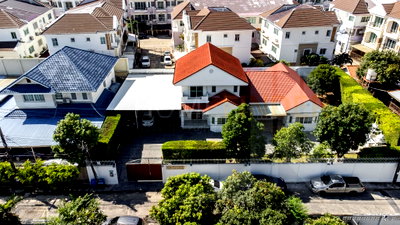 บ้านเดี่ยว ม.เกษตรศาสตร์ : House in Phahonyothin 34 4 bedrooms, for sale