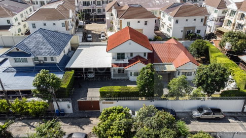 House in Phahonyothin 34 4 bedrooms, for sale