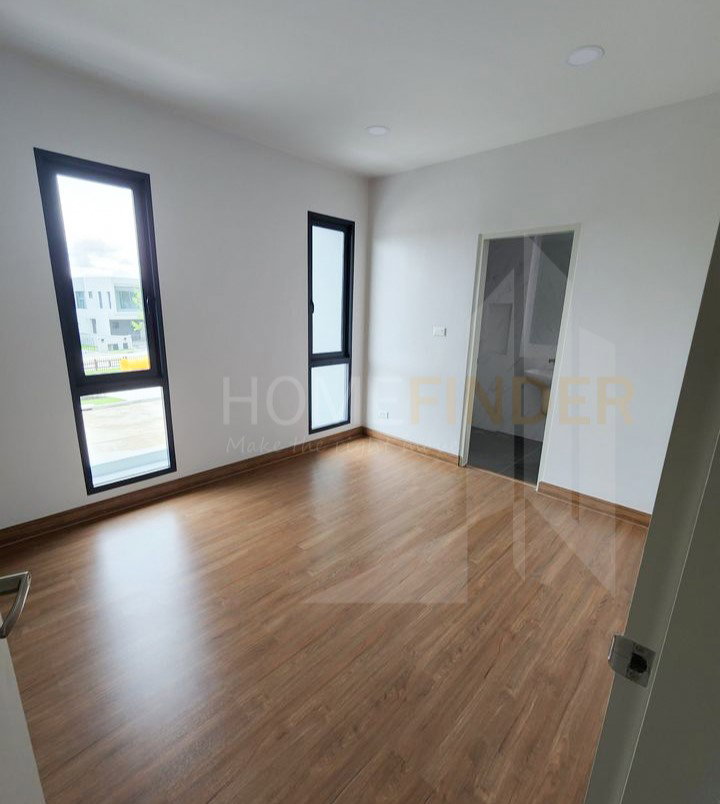 รูป Centro Bangna (New Project) 4 bedrooms, for rent - รูปที่ 8/10