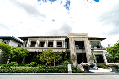 ขายบ้านเดี่ยว : Grand Bangkok Boulevard Krungthepkreetha 5 bedrooms, for sale
