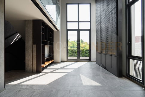 Malton Private Residences Ari | Topical Loft, 3 Bedrooms, High Ceiling, 3 Parking Spots, Private Pool, 4 Storey with rooftop 3 bedrooms, for sale