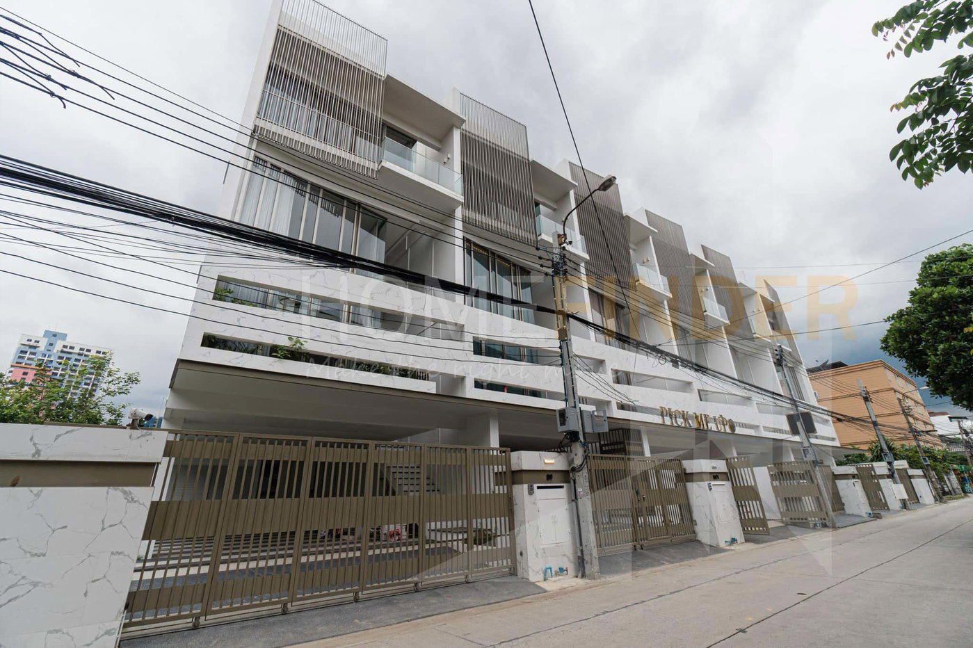 รูป LUXE 35 3 bedrooms, for sale - รูปที่ 1/10