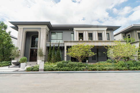 Grand Bangkok Boulevard Krungthepkreetha 4 bedrooms, for sale