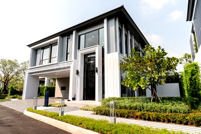 บ้านเดี่ยว สนามบินสุวรรณภูมิ : BELGRAVIA Bangna - Rama 9 ELLIS 4 bedrooms, for sale