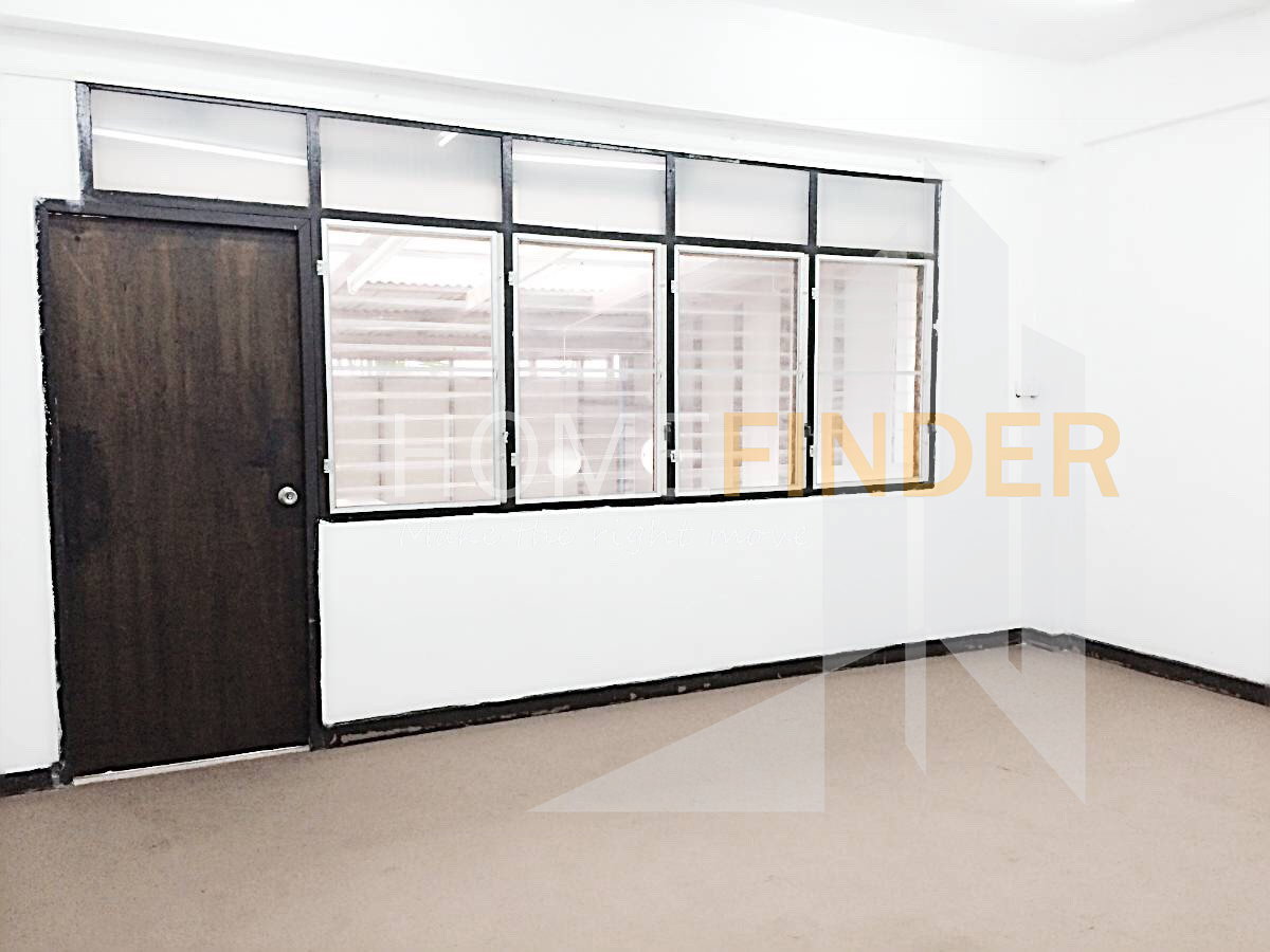 รูป House Sukhumvit 18 9 bedrooms, for rent - รูปที่ 2/7