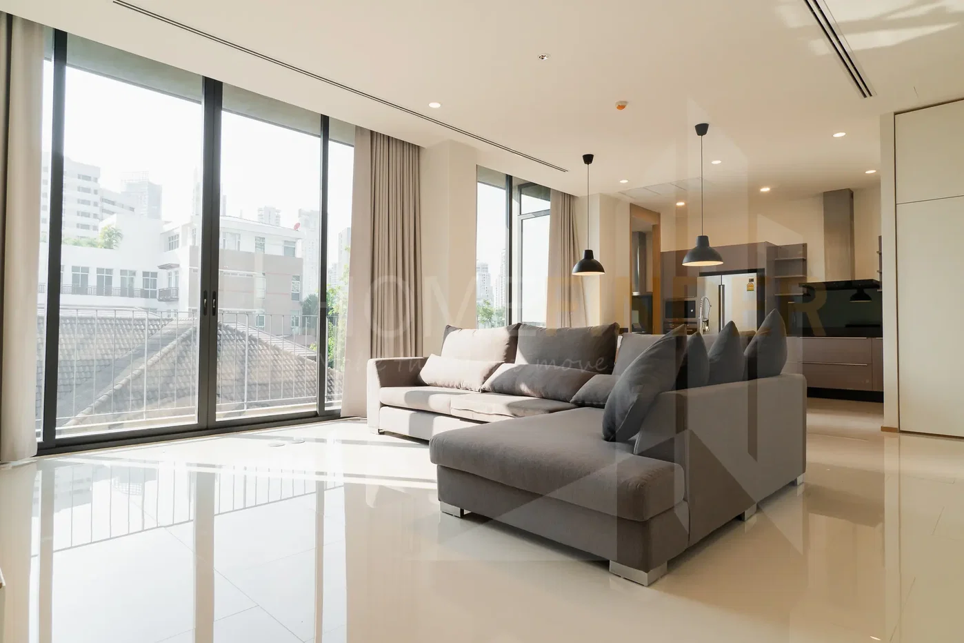 รูป Vana Residence Sukhumvit 26 3 bedrooms, for rent - รูปที่ 3/10