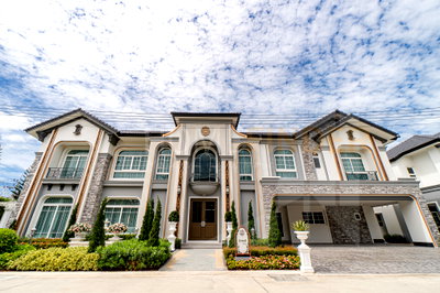 Houses for sale : Alpina Rama 2 6 bedrooms, for sale