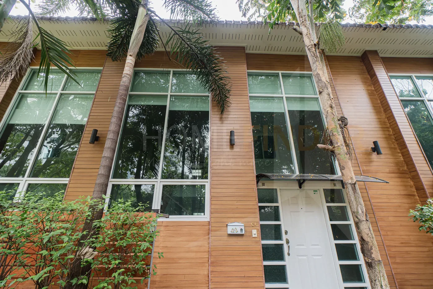 รูป P.R. HOME 3 3 bedrooms, for rent - รูปที่ 1/10