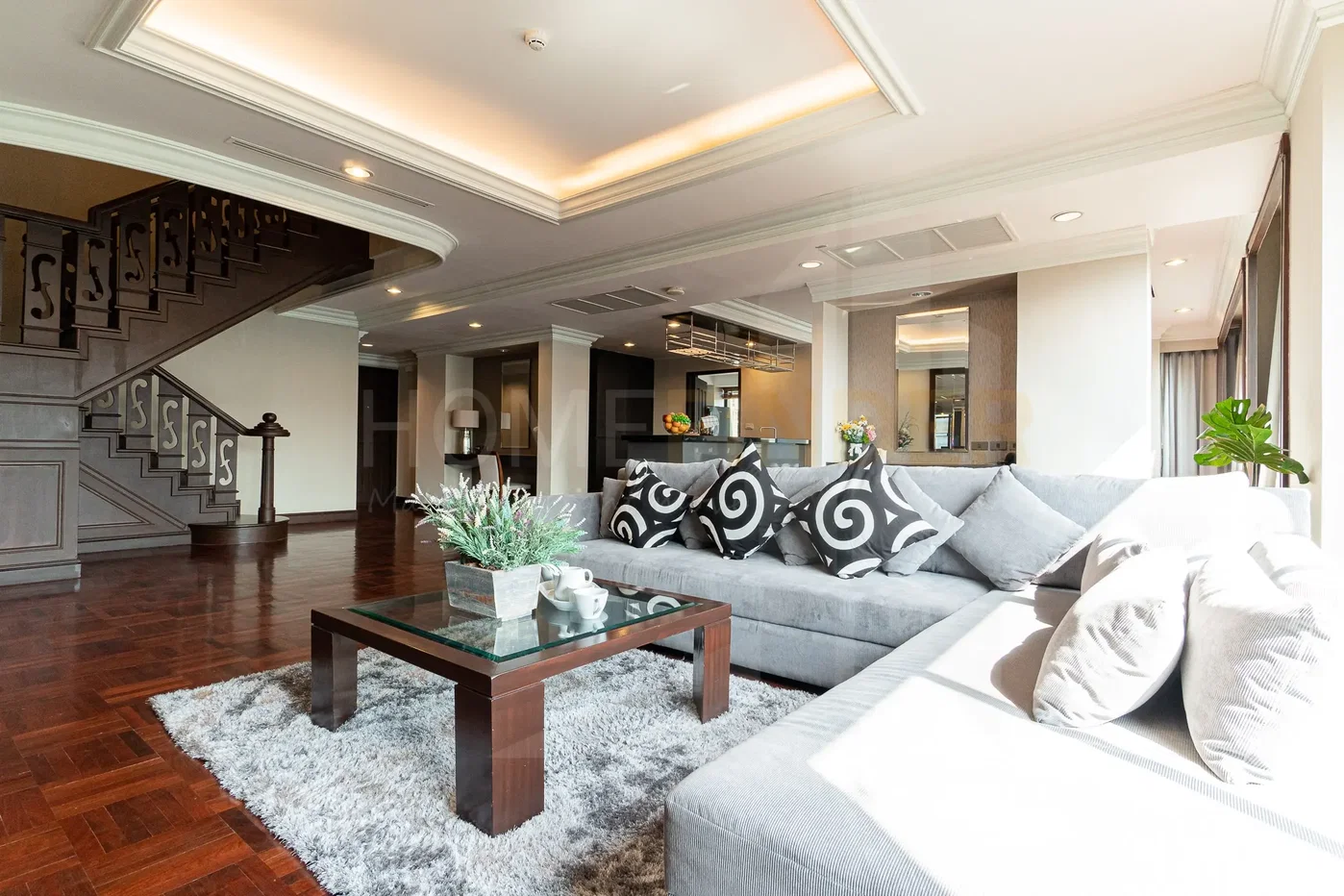 รูป Ploenruedee Residence 4 bedrooms, for rent - รูปที่ 1/22