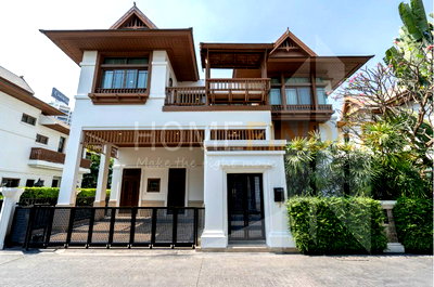 เช่าบ้านเดี่ยว วัน แบงค็อก   : L&H Villa Sathon 4 bedrooms, for rent