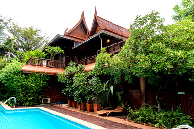 บ้านเดี่ยว ไอทีสแควร์หลักสี่ : Thai Styled House 4 Bedroom for Sale in Chaeng Watthana 5 bedrooms, for sale