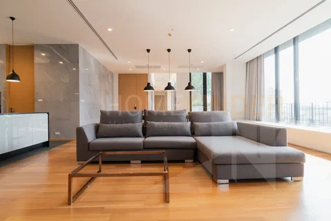 รูปภาพ Vana Residence Sukhumvit 26 4 bedrooms, for rent