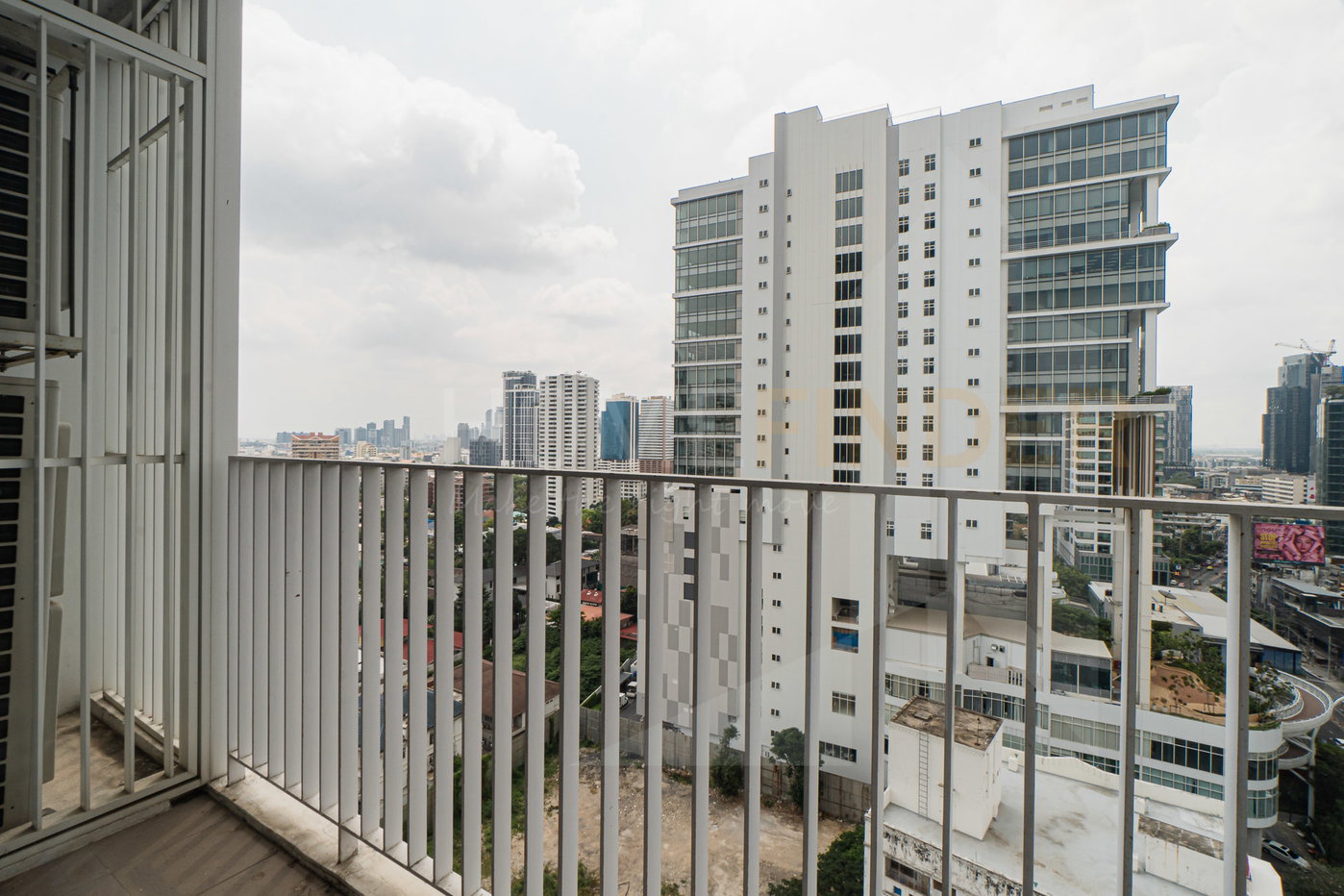 รูป HQ Thonglor by Sansiri 2 bedrooms, for rent - รูปที่ 10/11