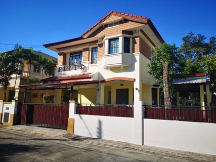 รูปภาพ For Rent 20,000 THB/ Sell 4.2M THB Detached House at Chaiyapruek – Theparak Village, Soi Thanasit (Bangpla 2) 64 Sq.wah 