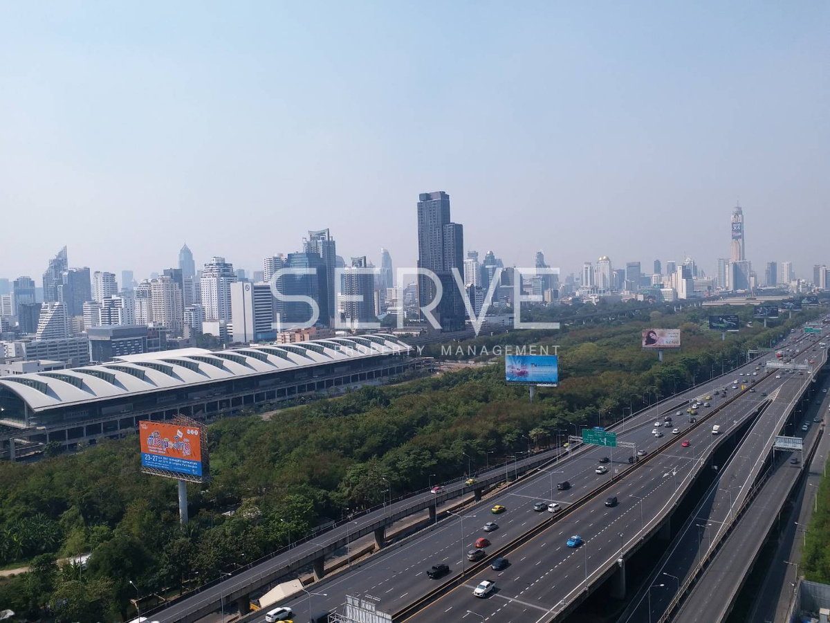 รูป ห้อง Duplex ขายพร้อมผู้เช่า วิวเมือง ทำเลดีน่าลงทุน ย่านพระราม 9 @ Chewathai Residence Asoke  - รูปที่ 5/11