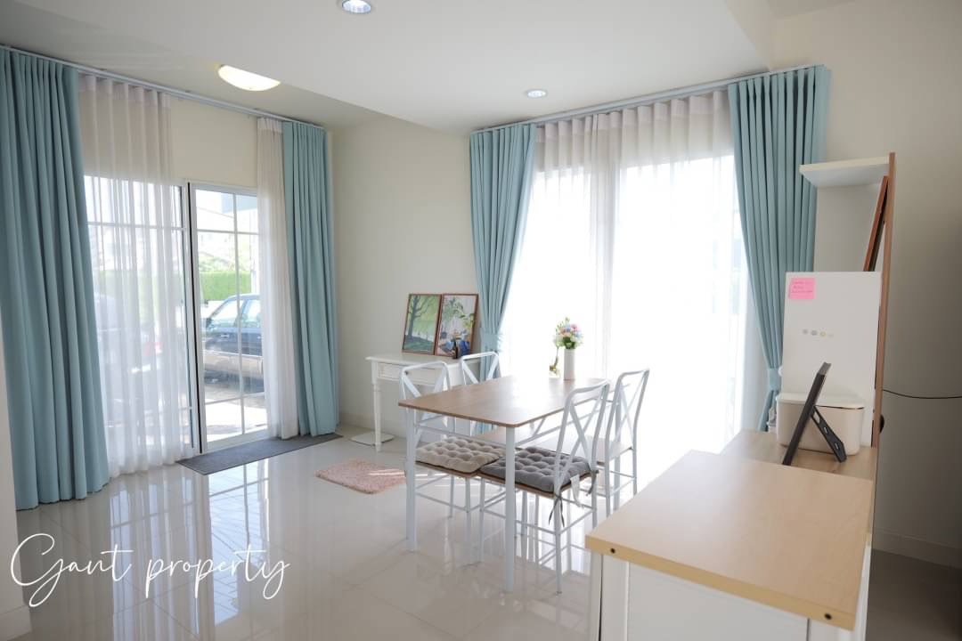 รูป ขายด่วน บ้านเดี่ยว  2 ชั้น  หมู่บ้านเดอะวิลเลจ หทัยราษฎร์-วงแหวน  - รูปที่ 15/20