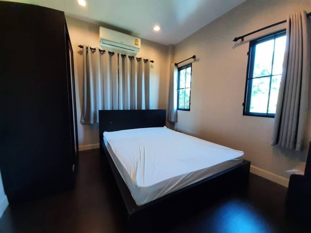รูป ขายบ้านพร้อมผู้เช่า การันตีรายได้ทุกเดือน เฟอร์นิเจอร์เครื่องใช้ไฟฟ้าครบ ในโครงการเศรษฐสิริ สันทราย - รูปที่ 8/20