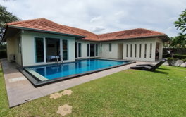 รูป Whispering Palms Pattaya - รูปที่ 2/11