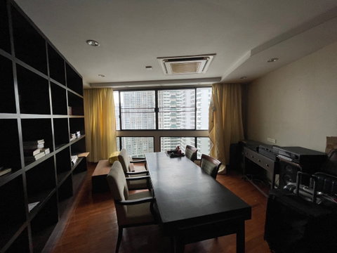 LTHC10261 – President park Sukhumvit 24 FOR SALE size 260 Sq. m. 3 beds 4 baths Near MRT Queen sirikit national covention centre Station ONLY 19 MB