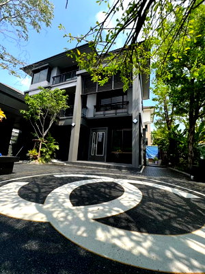เช่าบ้านเดี่ยว ทรู ทาวเวอร์ พัฒนาการ : LTHC10270&LTHC10271 – Luxury House FOR RENT/SALE in Patthanakan 38 size 86 Sq. w. 7 beds 7 baths ARL Hua Mak Station 