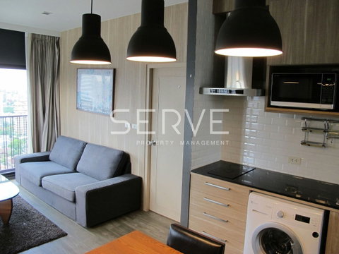 1 Bed Large Room High Floor Good Location Close to BTS Ekkamai @ Noble Reveal