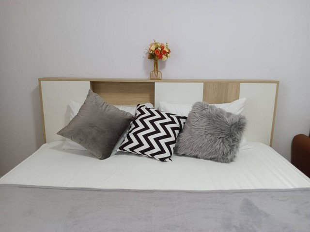 picture FOR SALE Pattanakarn Life Complex 770000 BAHT. - 8/13