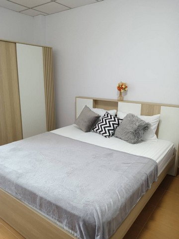picture FOR SALE Pattanakarn Life Complex 770000 BAHT. - 2/13