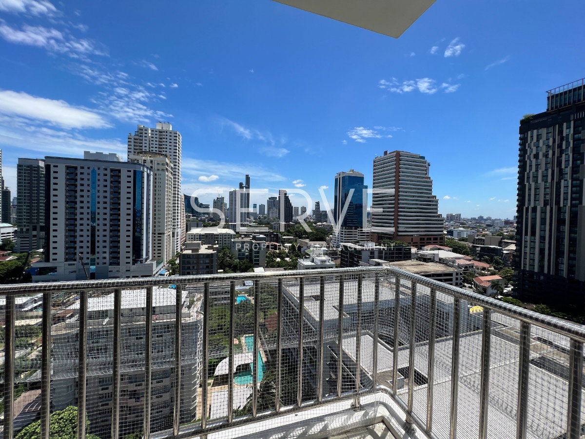 picture 2 Beds with Bathtub Good Location BTS Ekamai 350 m. @ Fullerton Sukhumvit - 6/12