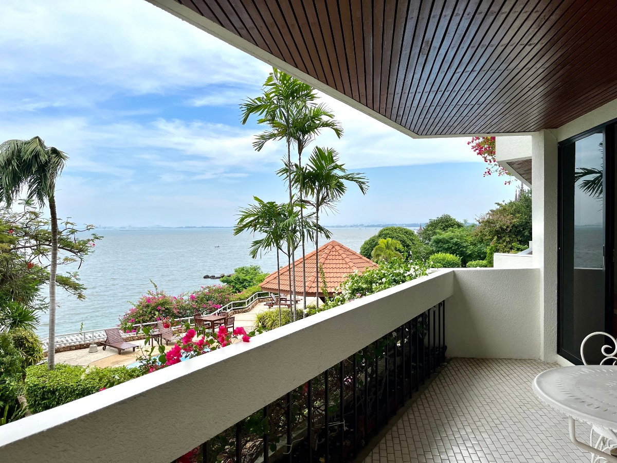 รูป ขาย Gardencliff Condo 2 Pattaya beachfront - รูปที่ 2/13
