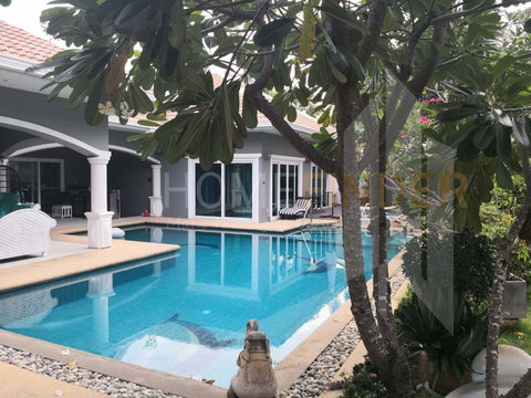 Jomtien Park Villas 5 bedrooms, for sale