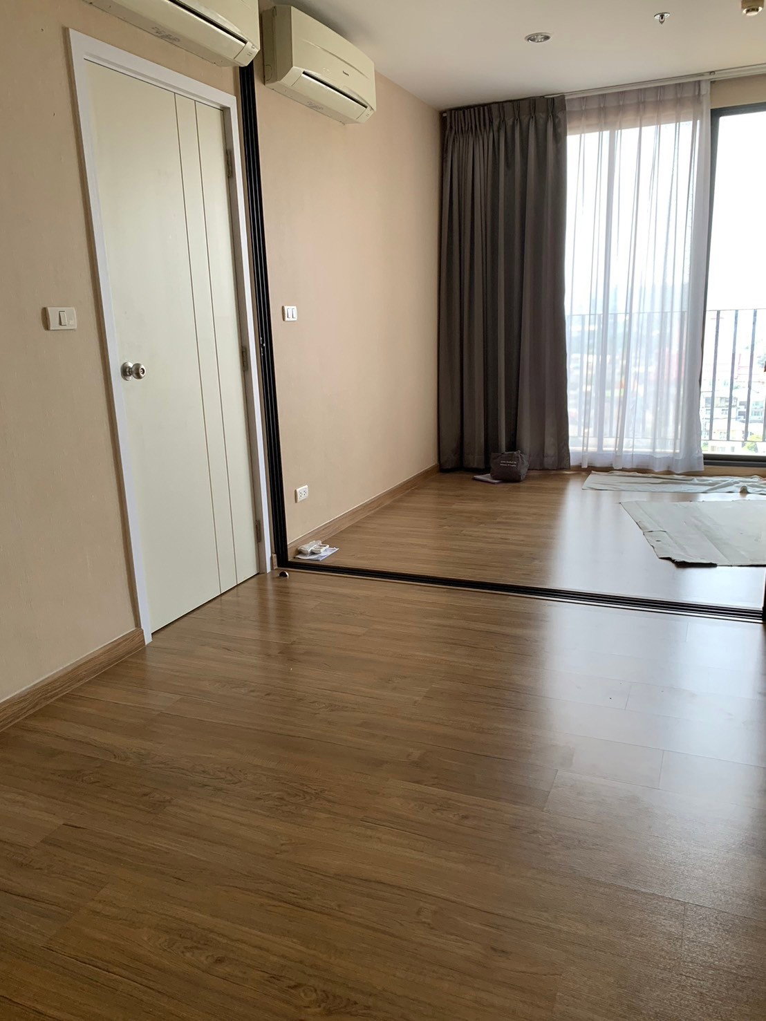 ขายห้องเปล่า เดอะทรี อินเตอร์เชนจ์ 1-bed ตึกA ชั้น14 ขนาด 36 ตร ม 🆔 line: eyannie