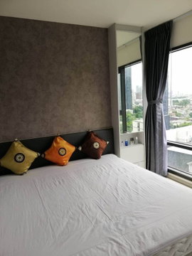 RS17 ให้เช่าคอนโด Rhythm Sukhumvit 36 - 38 (ริทึ่ม สุขุมวิท 36 - 38) ห้องสวย เฟอร์ครบ ราคาพิเศษ