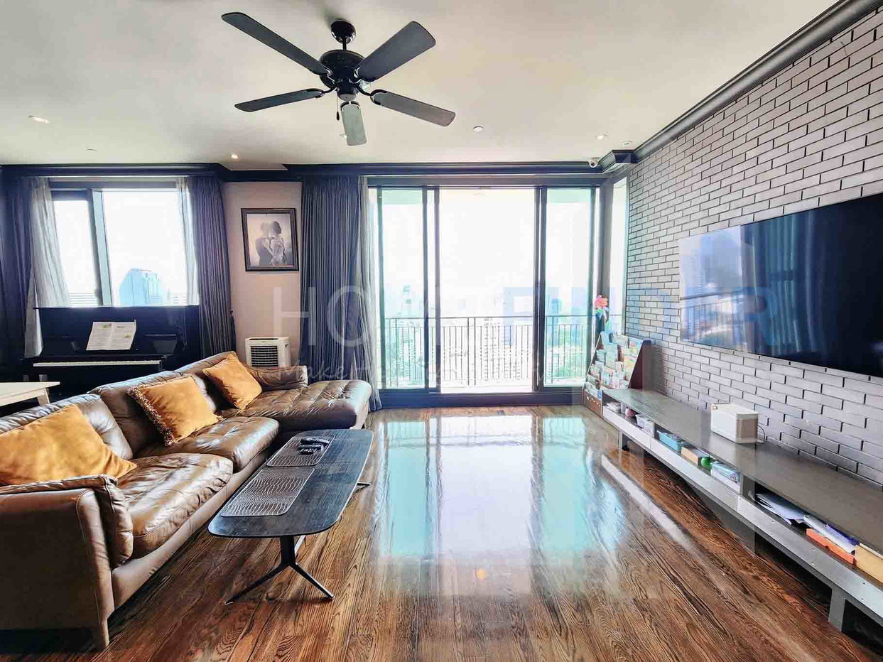 รูป Aguston Sukhumvit 22 2 bedrooms, for sale - รูปที่ 2/11