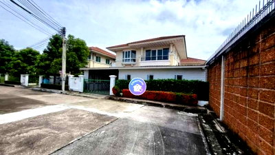 Houses for sale Kasetsart University Si Racha Campus : 2-story detached house for sale, Supalai Parkville Project, Sriracha, Chonburi.
