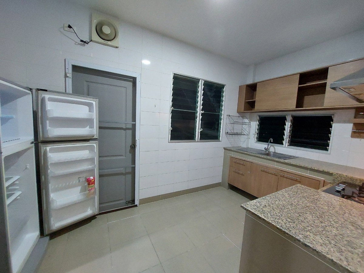 รูป ให้เช่า บ้านเดี่ยว สองชั้น ทำเลสวย ในโครงการ Land and House แม่โจ้ - รูปที่ 14/14