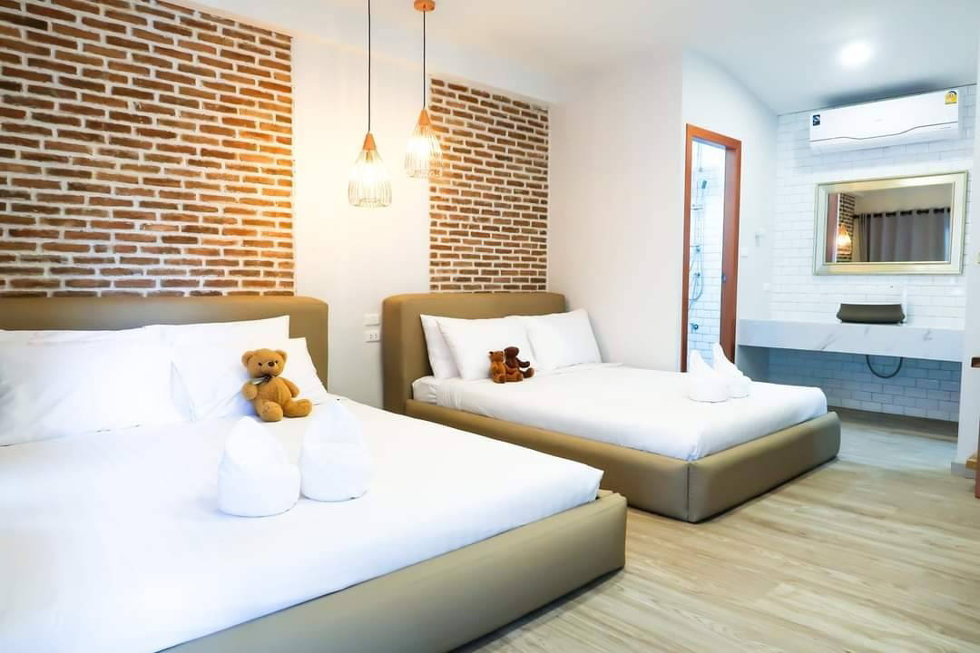 picture Hotel for sale, 8 rooms,  in the city Near tourist attractions in Chiang Mai, Convenient travel - SW001008 - 34/36