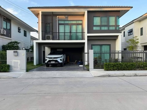 Second-hand detached house in Sriracha Supalai Pride Village, Nong Kham, Sriracha, Chonburi