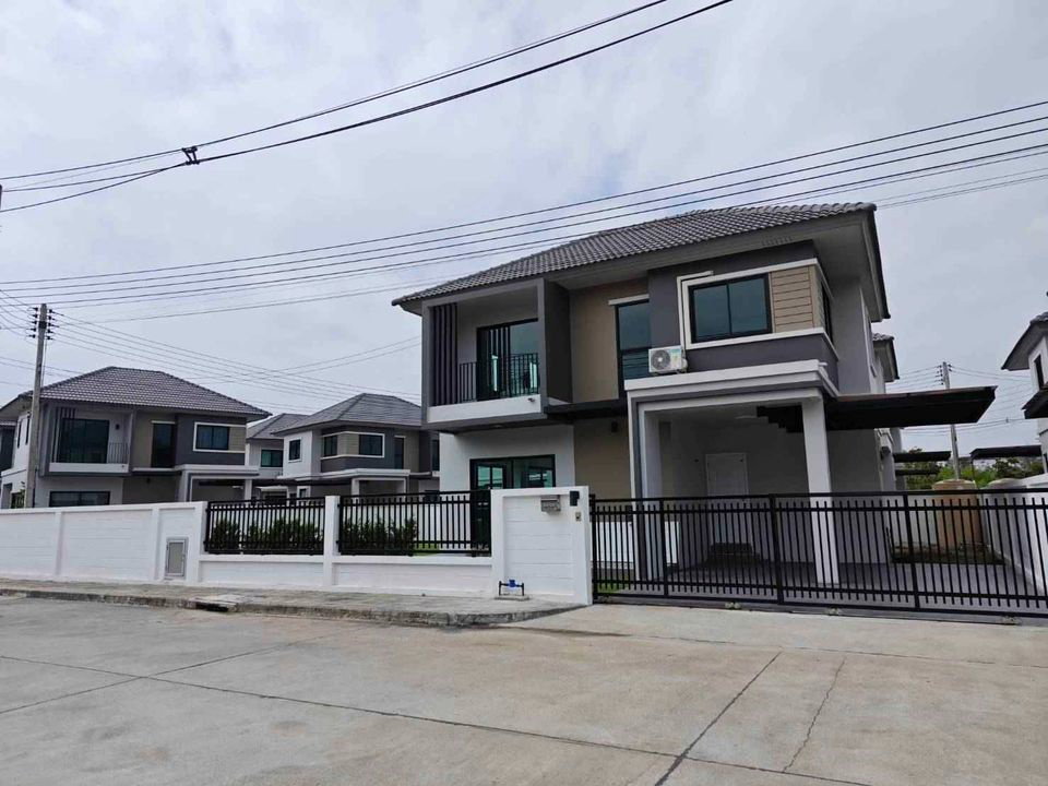รูป ให้เช่า บ้านสวย ทำเลเมืองสันกำแพง เชียงใหม่ - รูปที่ 32/41