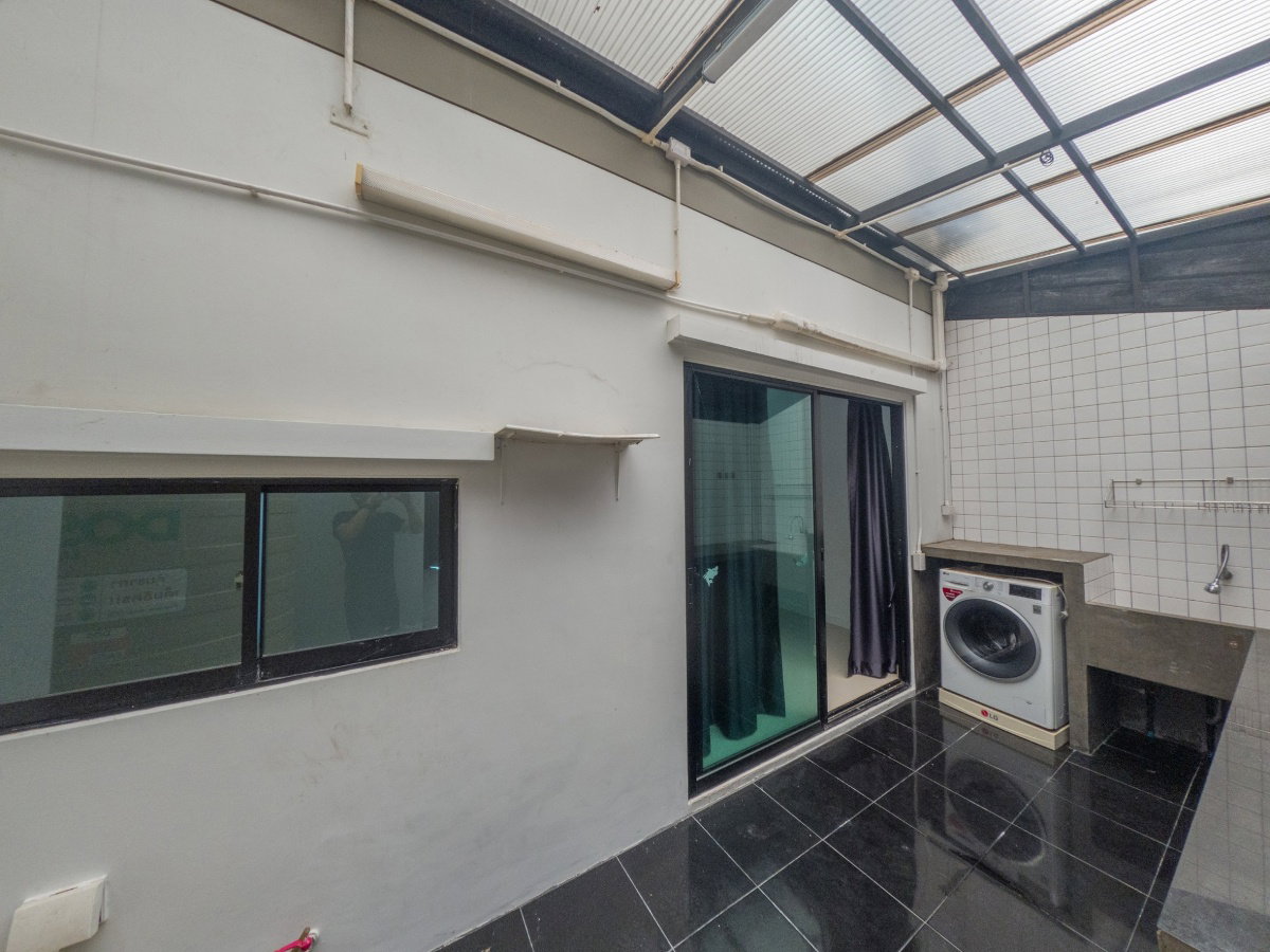 รูป ขายด่วน!! ทาวน์โฮมสไตล์โมเดิล 2 ชั้น H Living เครือสหพัฒน์ แหลมฉบัง  | #TPI-866 - รูปที่ 12/17