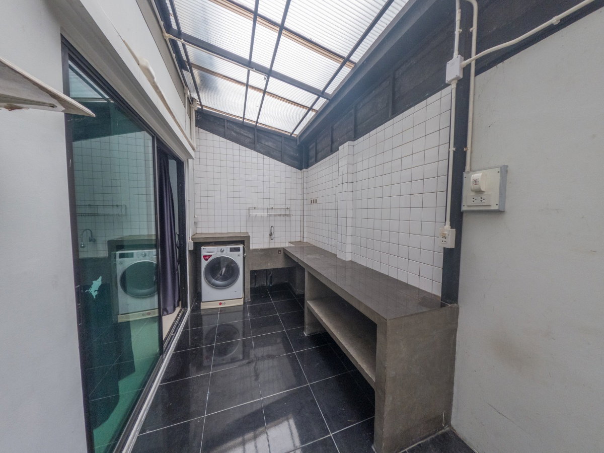 รูป ขายด่วน!! ทาวน์โฮมสไตล์โมเดิล 2 ชั้น H Living เครือสหพัฒน์ แหลมฉบัง  | #TPI-866 - รูปที่ 14/17