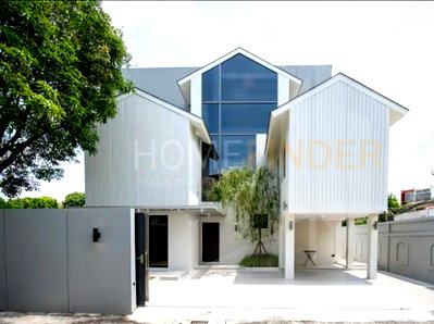 Houses for sale Tesco Lotus Extra Rama 4 : House in Pridi14 H-527 3 bedrooms, for sale