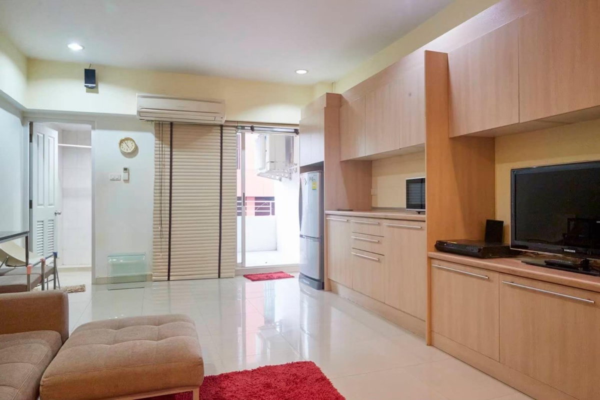 picture For   rent  Aree Place Phahonyothin  🔴🔴 - 5/7