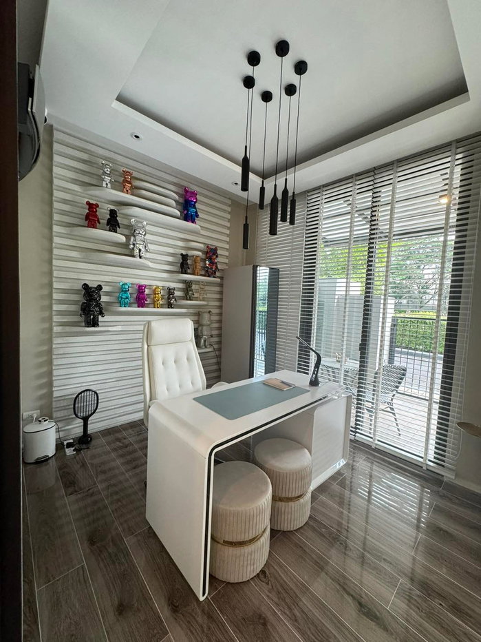 รูป ขายบ้านตัวอย่าง บ้านกลางเมือง คลาสเซ่ CLASSE เอกมัย-รามอินทรา วิวติดสวน-สโมสร ที่สุดในโครงการ ตกแต่งจัดเต็ม - รูปที่ 14/19