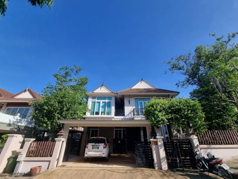 Sriracha 2-story detached house for sale, Tharapura Village, Phase 2, Sriracha, Chonburi