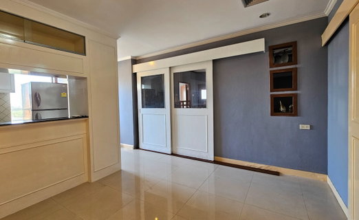 for sale condo Country Complex C Condominium (S03-0822)