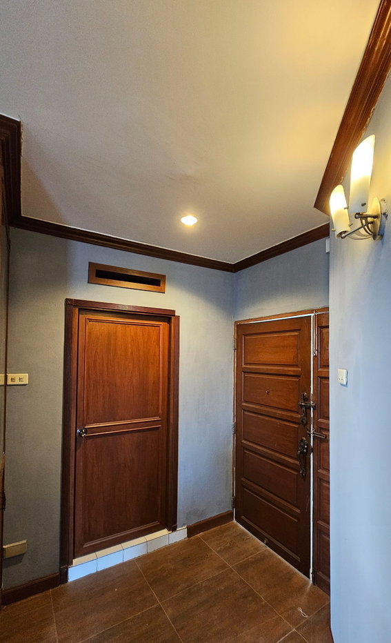 picture for sale condo Country Complex C Condominium (S03-0822) - 9/18