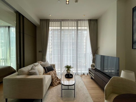 LTH10460–28 Chidlom FOR SALE size 39 Sq.m. 1 beds 1 baths Near BTS Chidlom Station ONLY 13.5MB